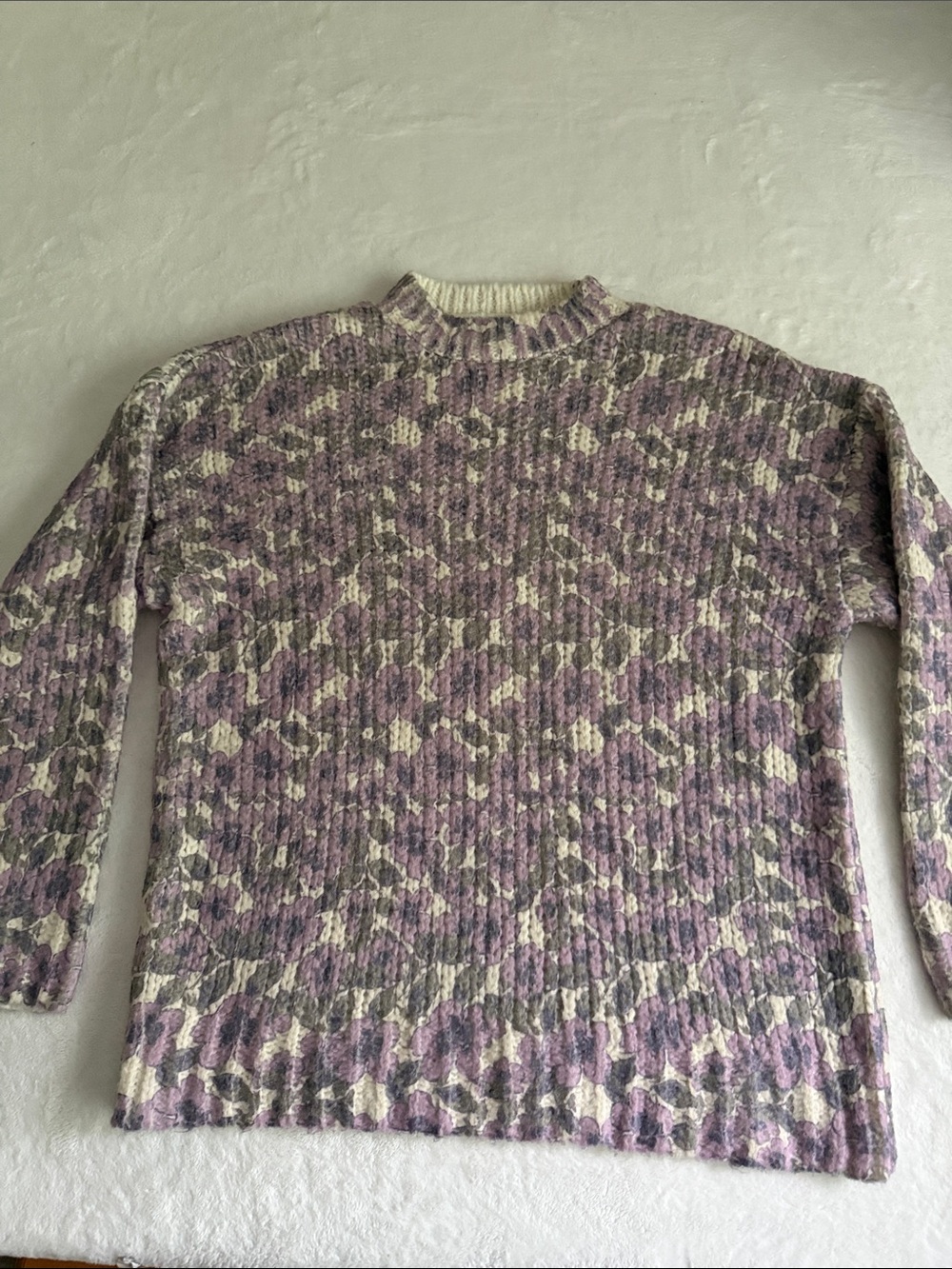 Zara Lavender, Cream & Gray Floral Patterned Crewneck Sweater
